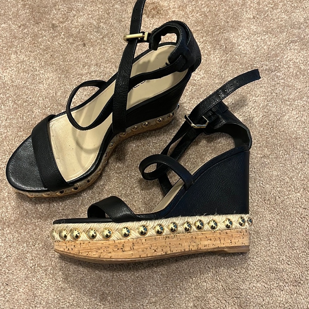 Via spiga wedges